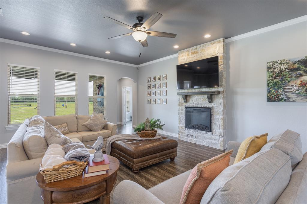 1538 Fm 36 Property Photo 7