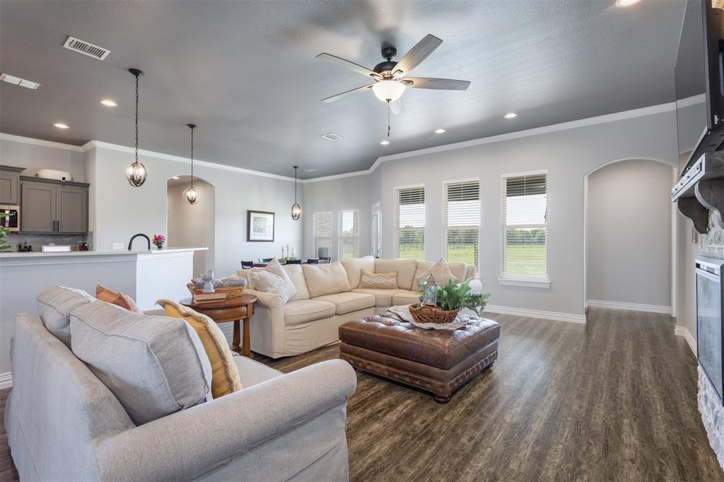 1538 Fm 36 Property Photo 8