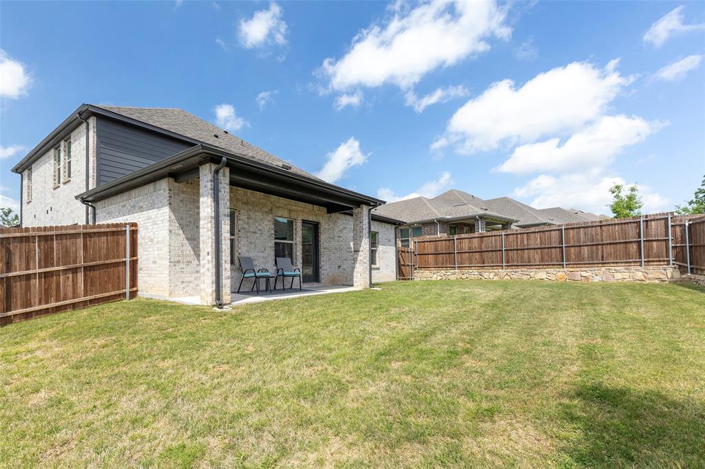 1504 Cobblestone Road Property Photo 5