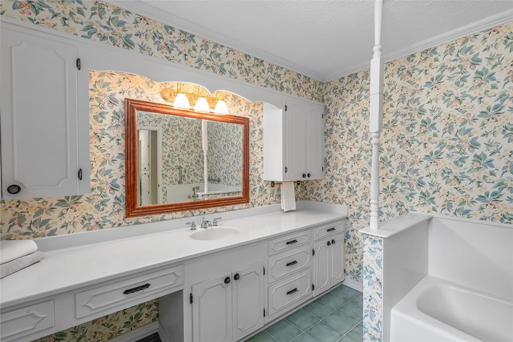741 Beverly Drive Property Photo 20
