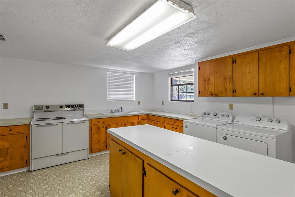 741 Beverly Drive Property Photo 25