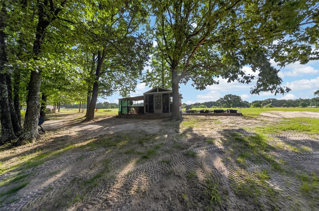 954 Rs County Road 4261 Property Photo 8