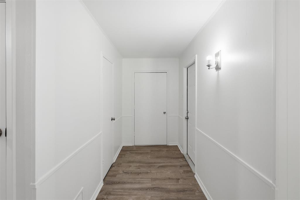6106 Laredo Court Property Photo 6