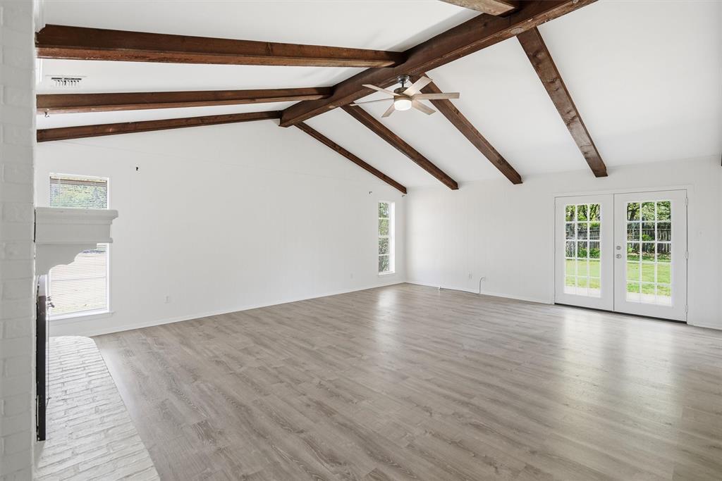 6106 Laredo Court Property Photo 8