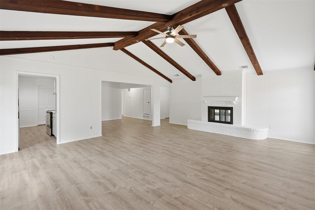 6106 Laredo Court Property Photo 9