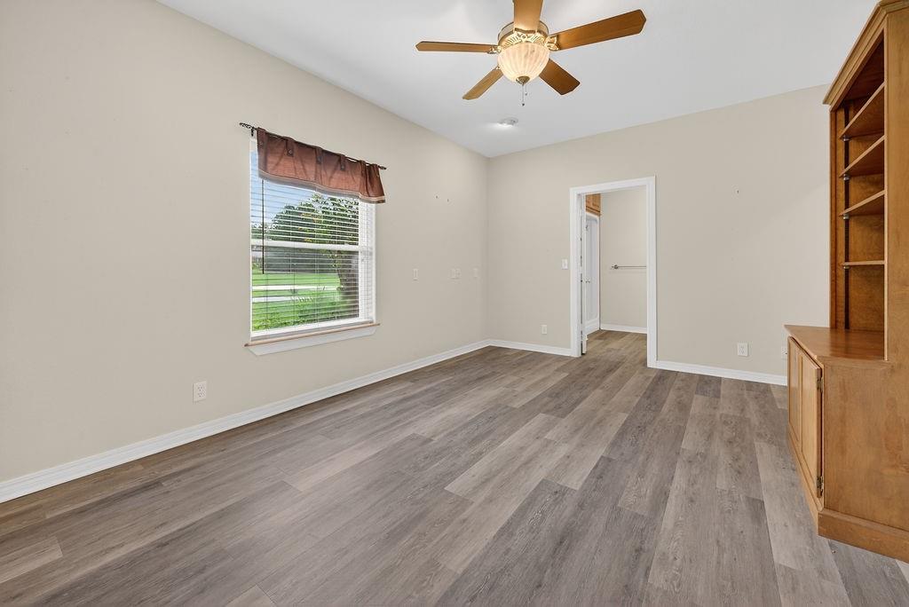 2436 Lakefront Shores Road Property Photo 20