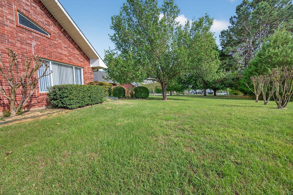 2436 Lakefront Shores Road Property Photo 27