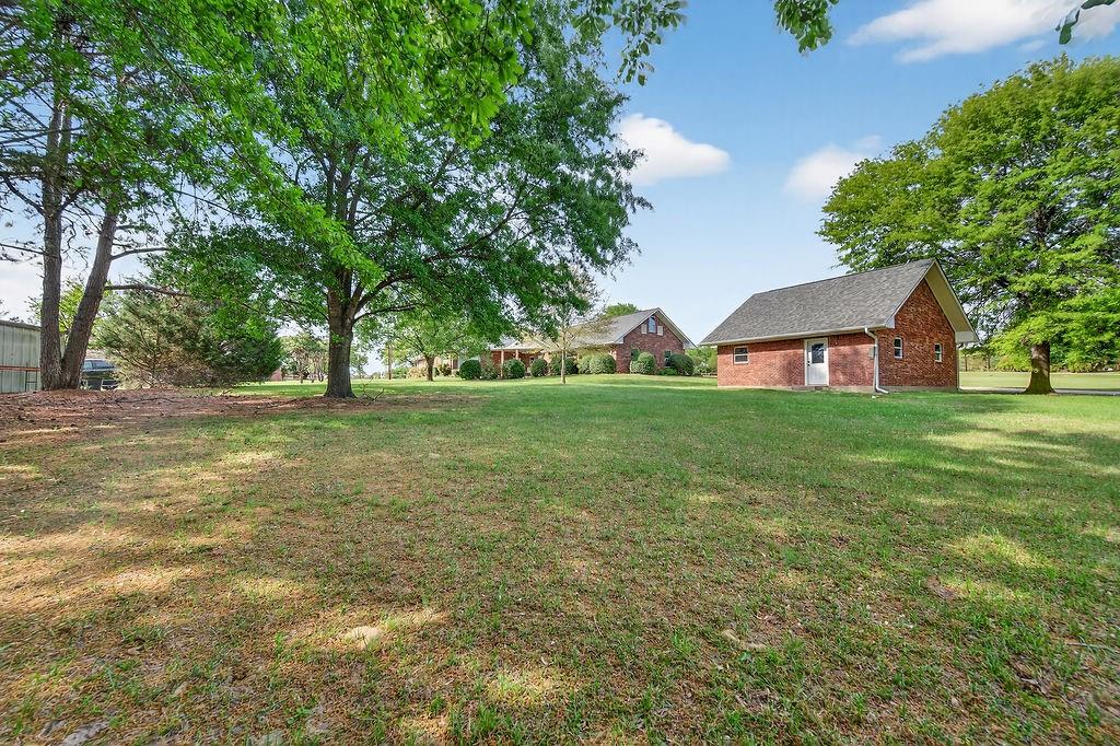 2436 Lakefront Shores Road Property Photo 29