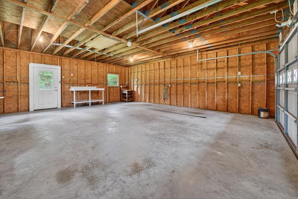 2436 Lakefront Shores Road Property Photo 31