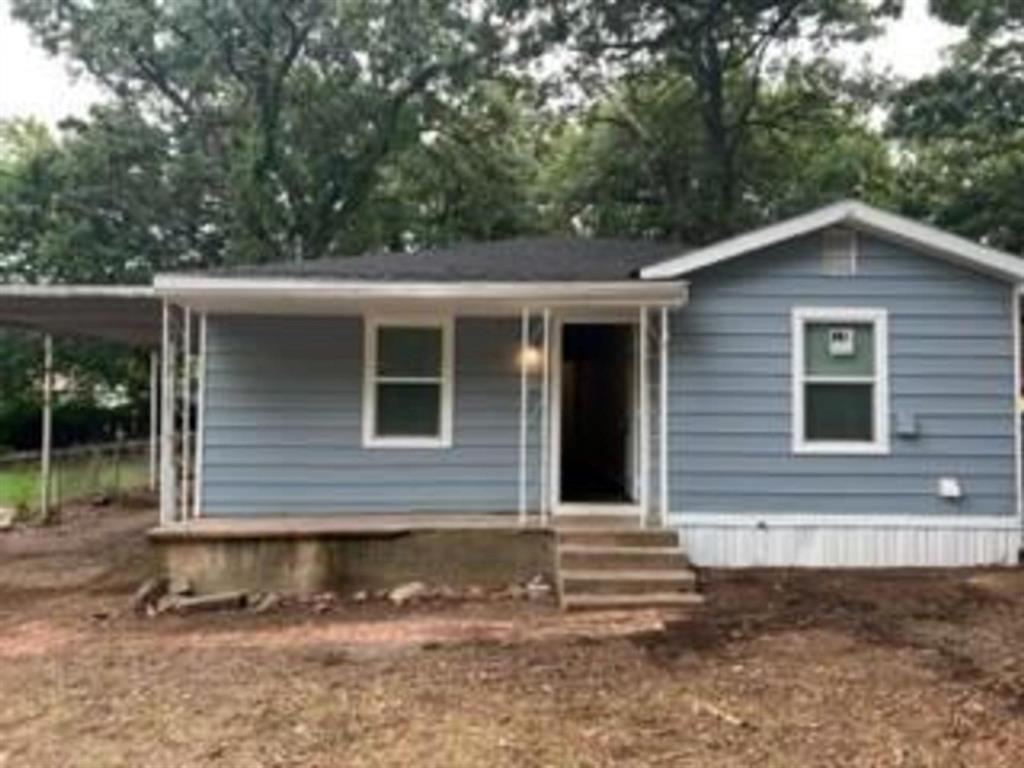 424 Sherman Drive Property Photo 1