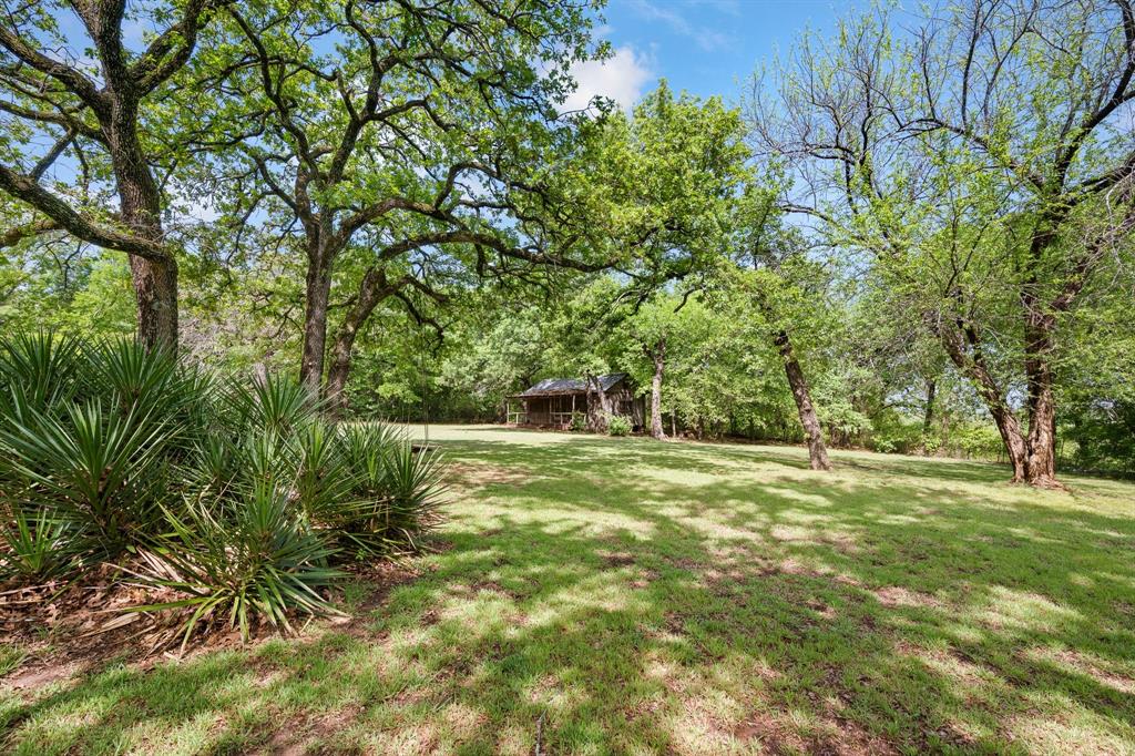 1944 County Road 401 Property Photo 33