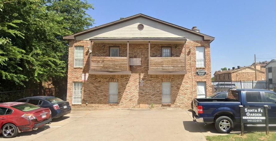3209 Norwalk Avenue Property Photo 1