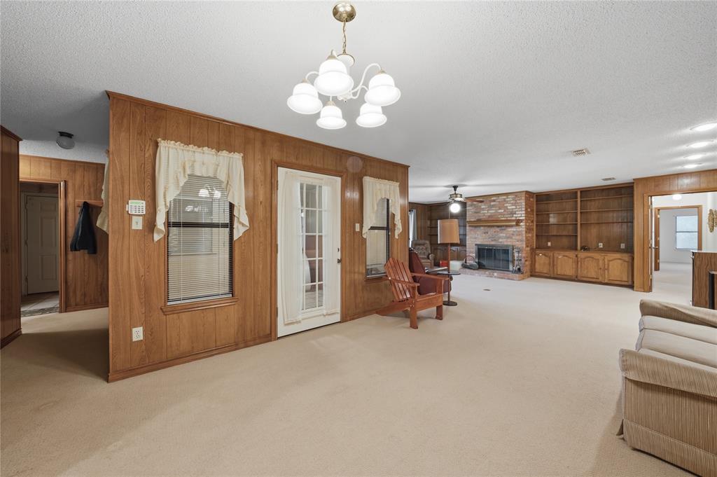 17804 Cr 4235 Property Photo 11