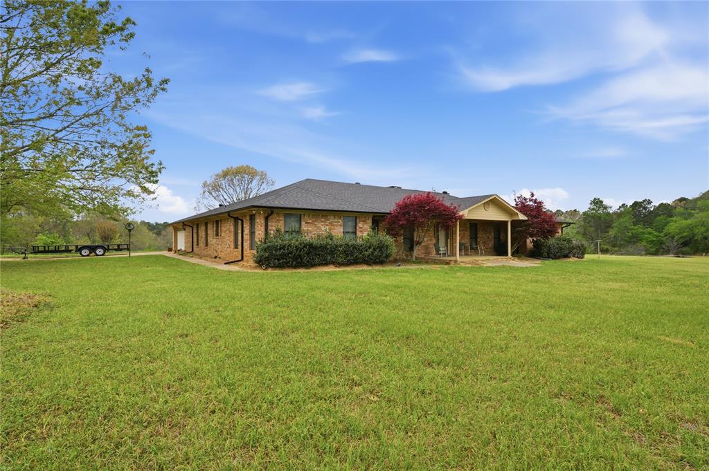 17804 Cr 4235 Property Photo 37