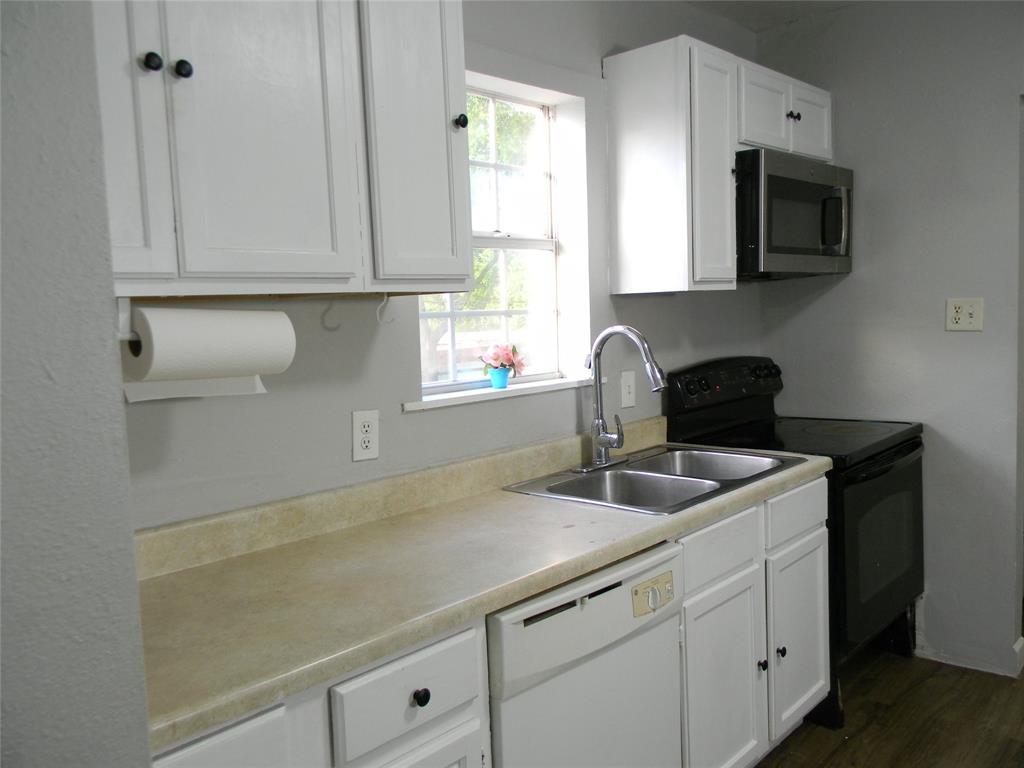 2320 S Denley Drive Property Photo 10