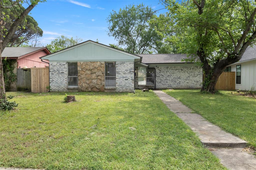 9620 Dale Glade Drive Property Photo 1