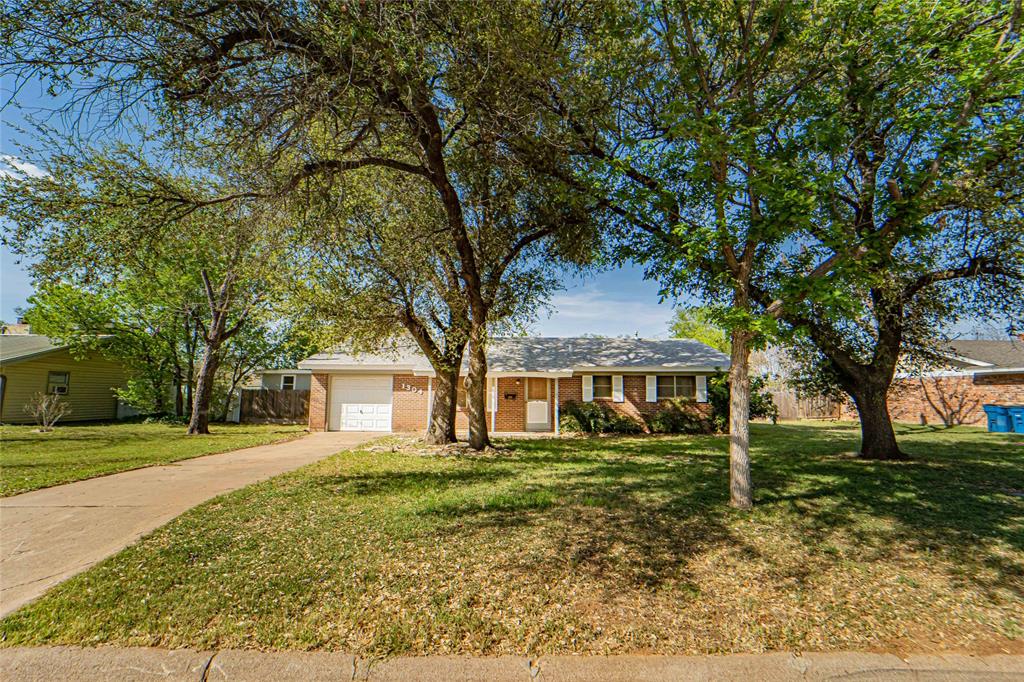 1304 Sycamore Street