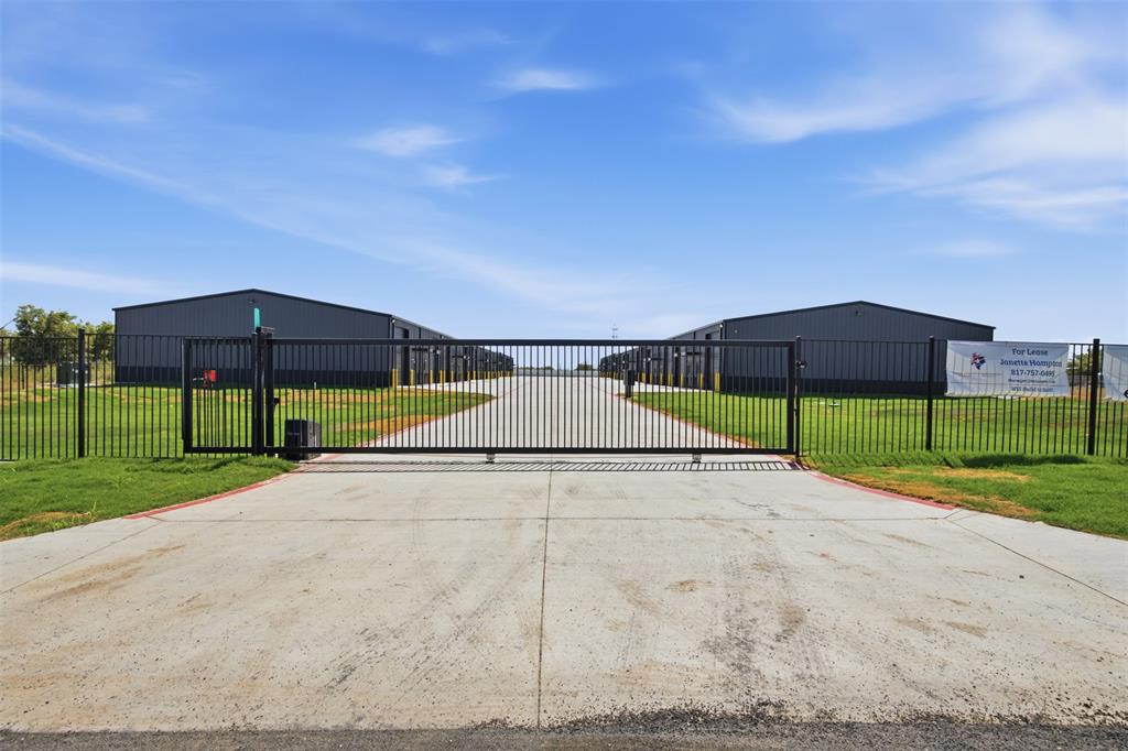 17332 Gaffield Road Property Photo 1