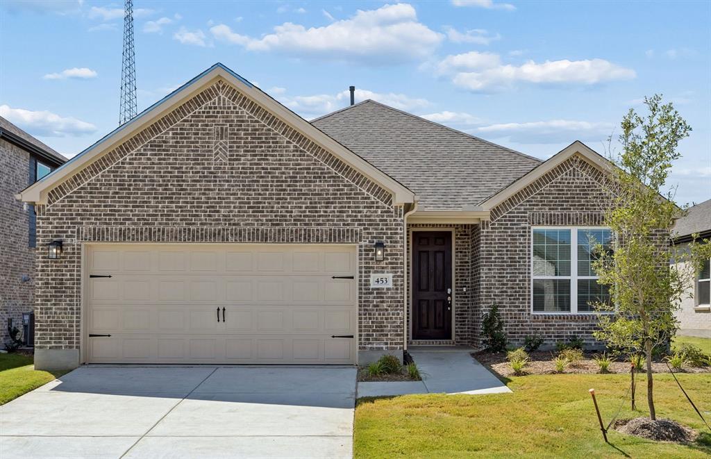 453 Avian Way Property Photo 1