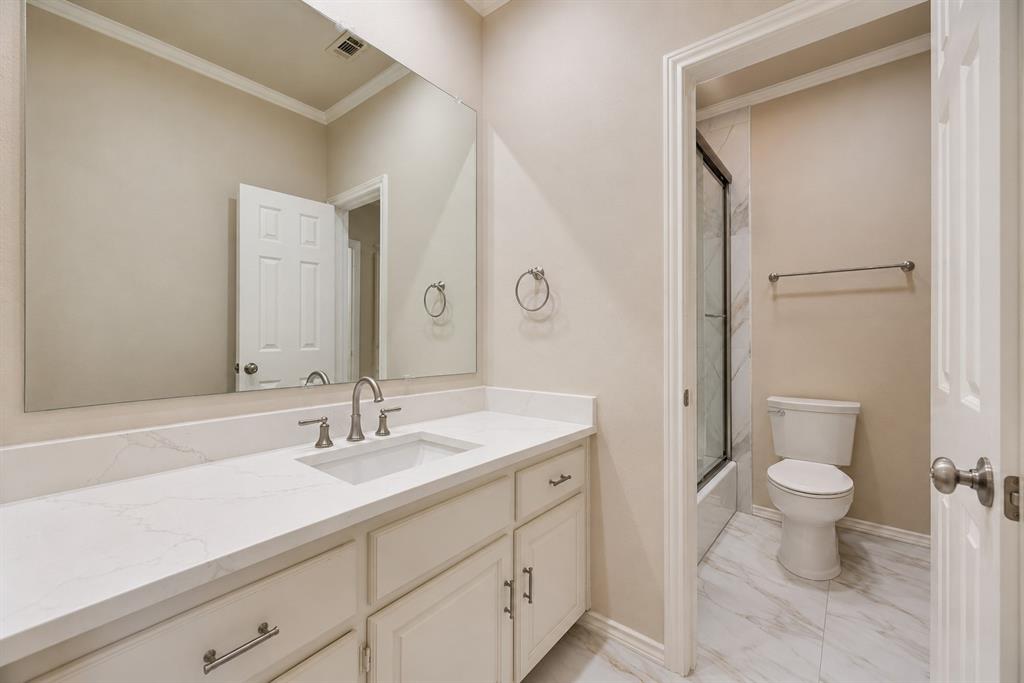 4612 Saxon Drive Property Photo 14