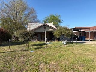 1129 E Palestine Street Property Photo 1