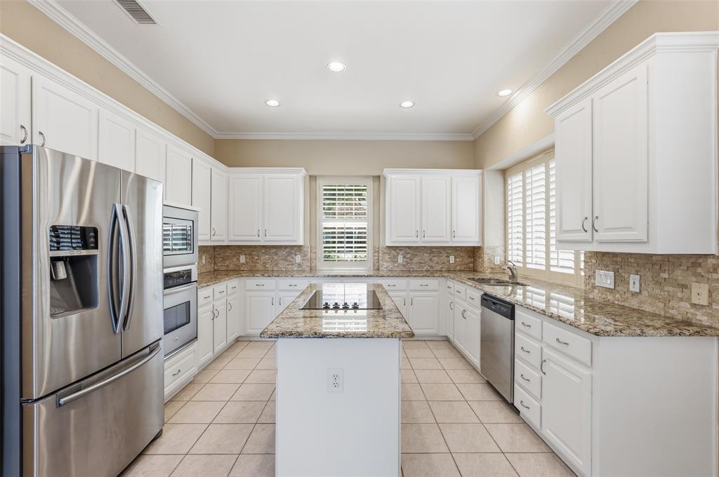 2741 Barrington Drive Property Photo 1