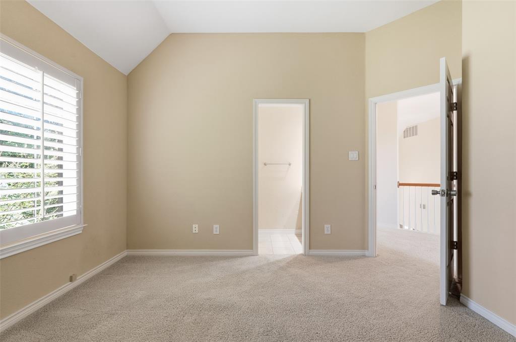 2741 Barrington Drive Property Photo 9