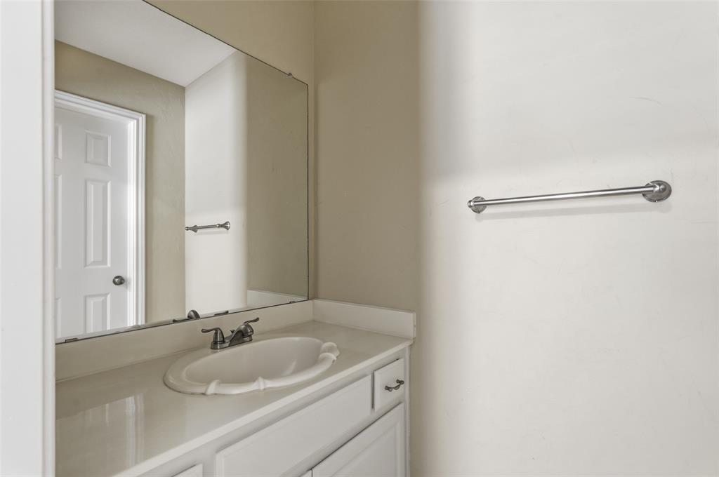 2741 Barrington Drive Property Photo 18