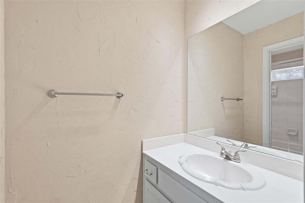2741 Barrington Drive Property Photo 19
