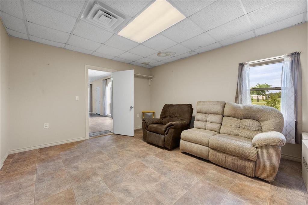 2101 Ridge View Drive Property Photo 11