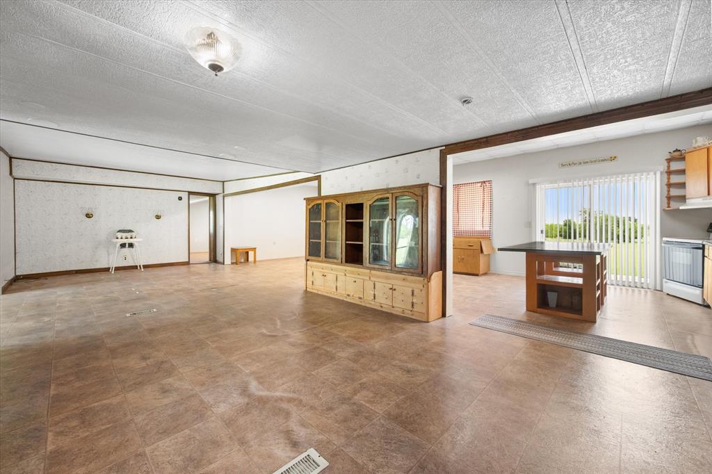 2101 Ridge View Drive Property Photo 14