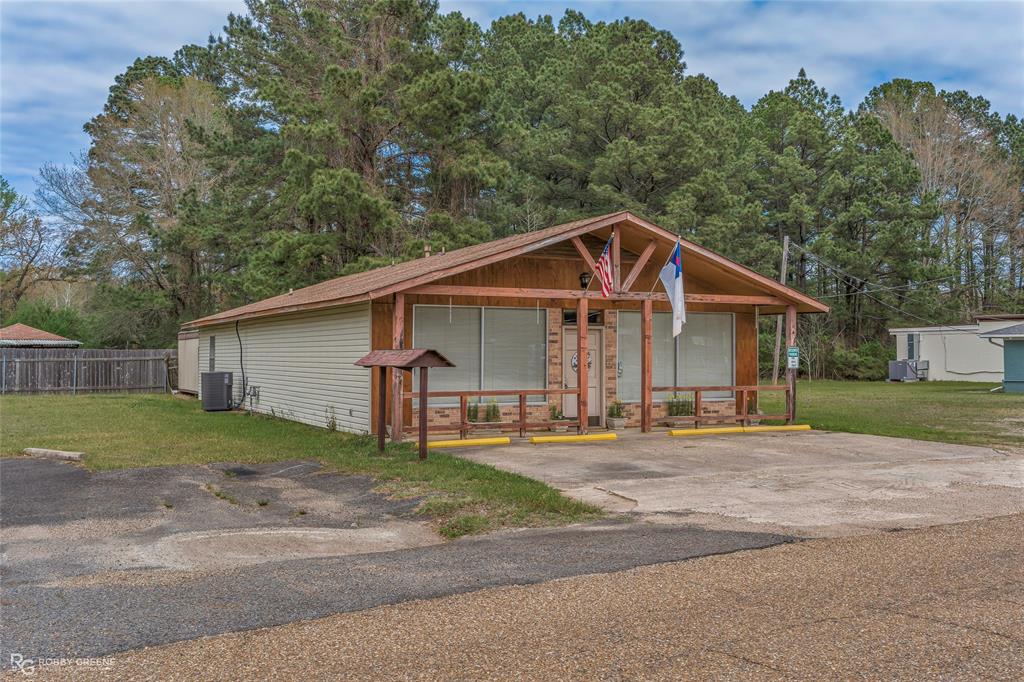 1104 Doctors Property Photo 2