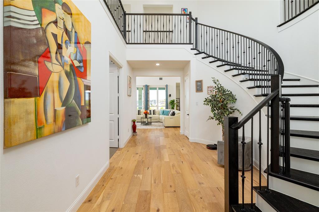 2037 Waterleaf Road Property Photo 1