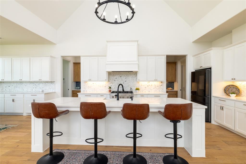 2037 Waterleaf Road Property Photo 8