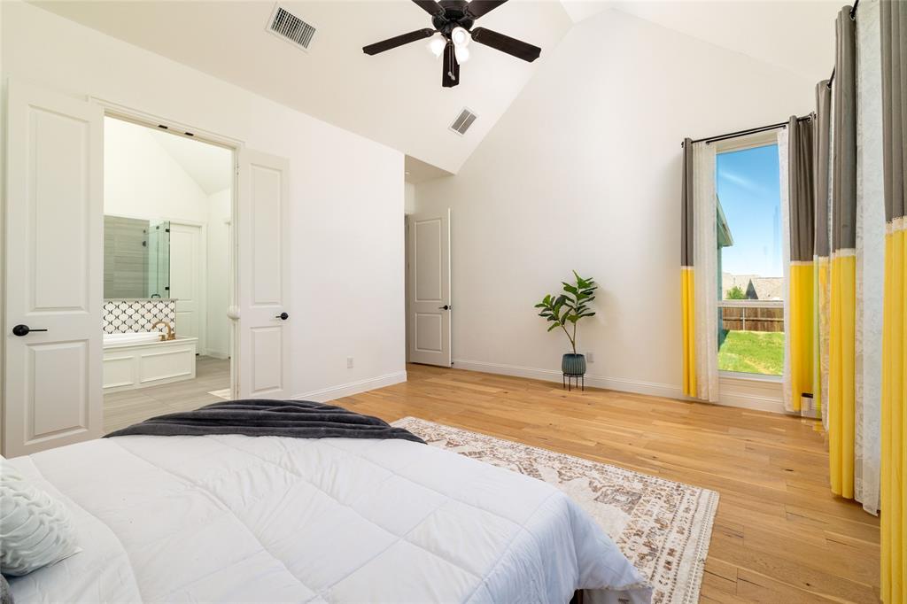 2037 Waterleaf Road Property Photo 13