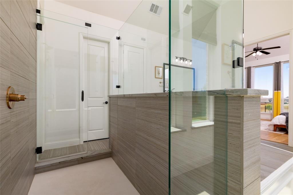 2037 Waterleaf Road Property Photo 16