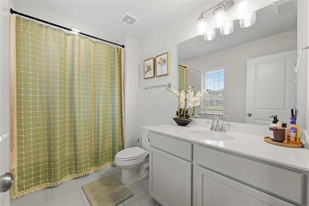 10713 Smoky Oak Trail Property Photo 27