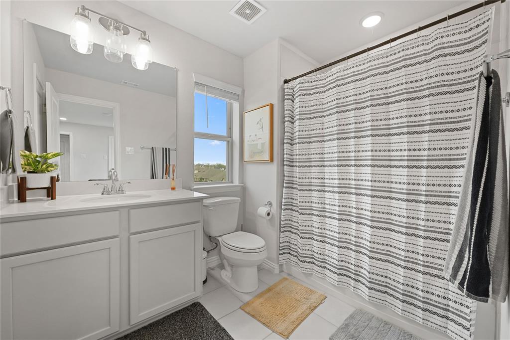 10713 Smoky Oak Trail Property Photo 28