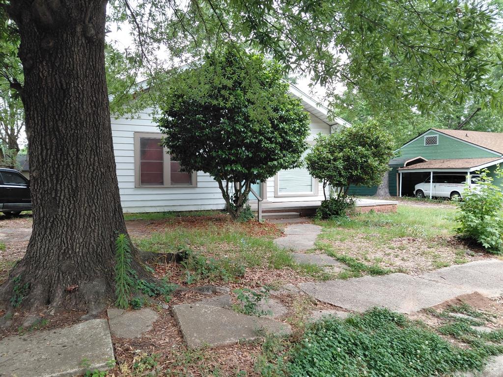 860 Evangeline Place Property Photo 1