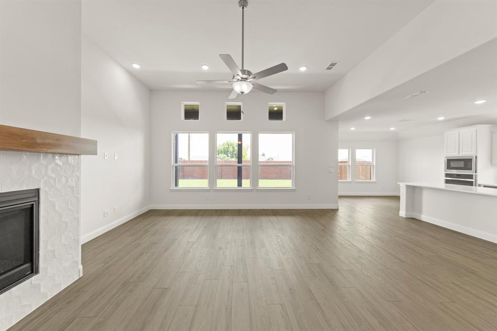801 Trinity Street Property Photo 3