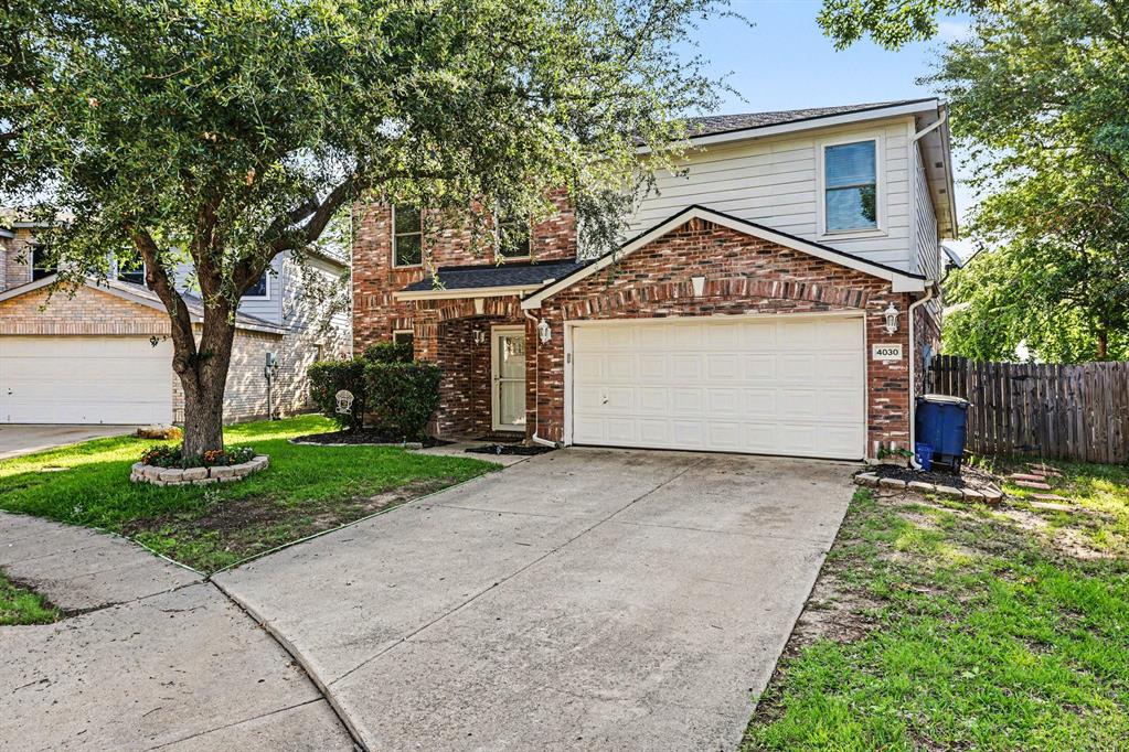 4030 Holly Leaf Court Property Photo 2