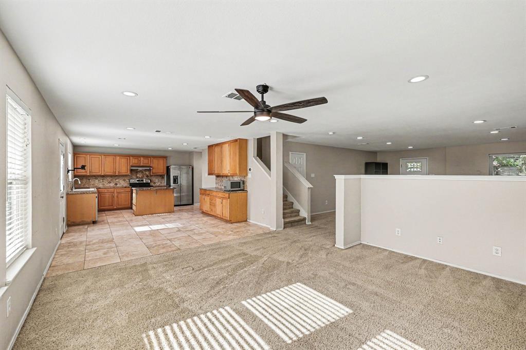 4030 Holly Leaf Court Property Photo 12