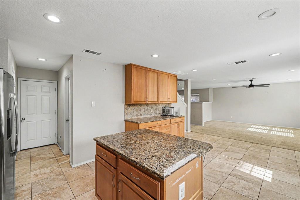 4030 Holly Leaf Court Property Photo 18