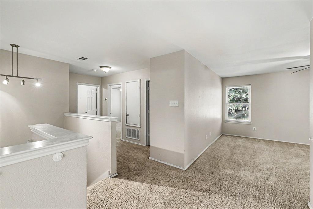 4030 Holly Leaf Court Property Photo 22