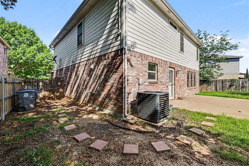 4030 Holly Leaf Court Property Photo 39