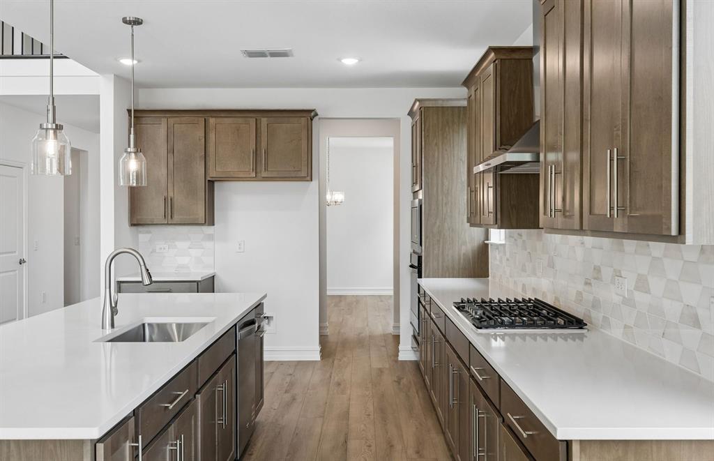 1817 Millswood Drive Property Photo 8