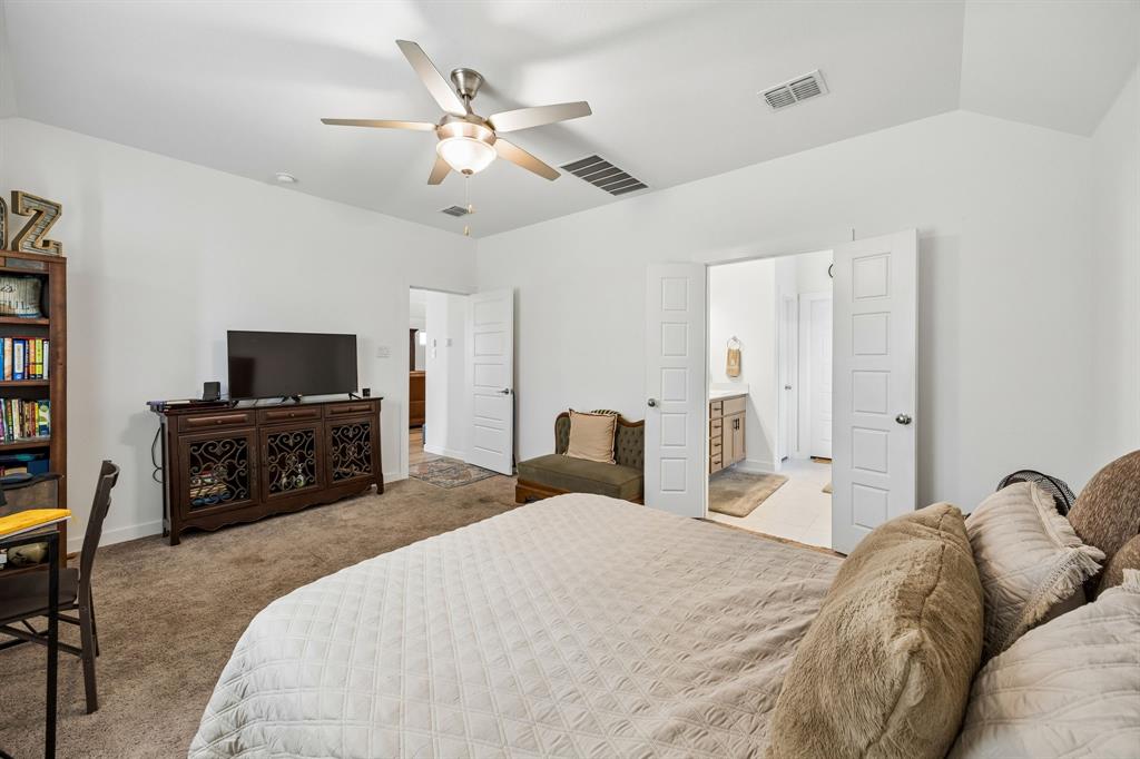 2404 Ponca Drive Property Photo 12