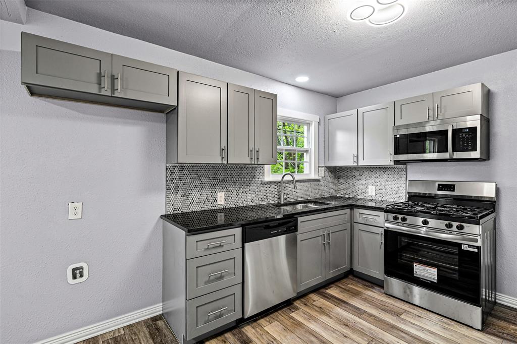203 S Lancaster Street Property Photo 11