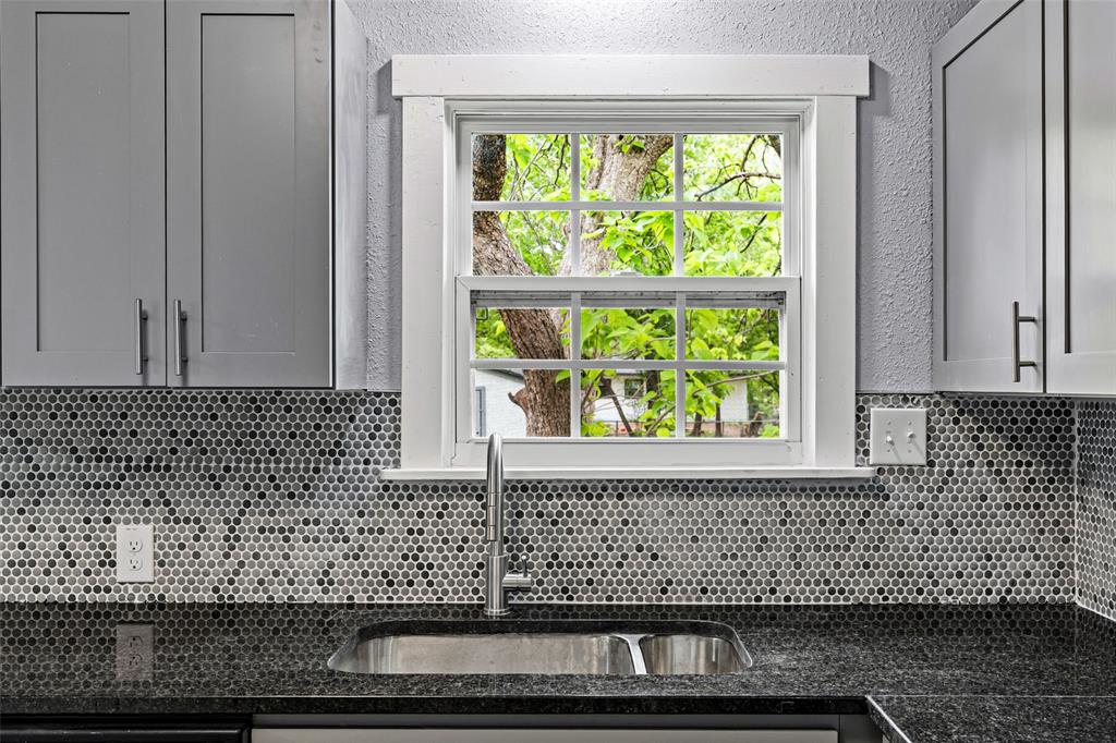 203 S Lancaster Street Property Photo 13