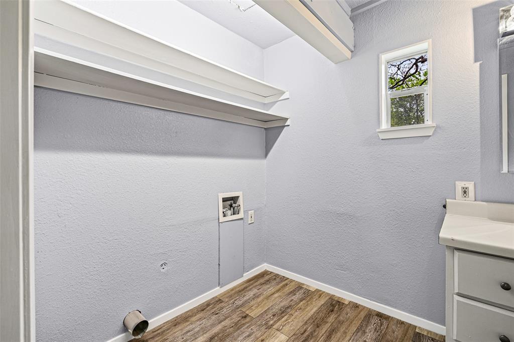 203 S Lancaster Street Property Photo 22